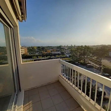 Mezzanine Avec Balcon Piscine Saint-Cyprien (Pyrenees-Orientales)