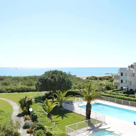 Mezzanine Avec Balcon Piscine Apartmán *